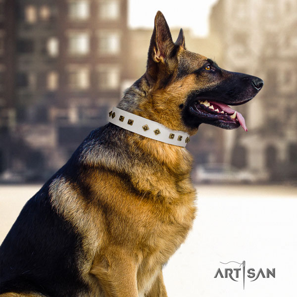 German-Shepherd convenient collar with awesome adornments for your pet