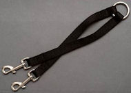 Great Stitched nylon coupler for walking 2 dogs
