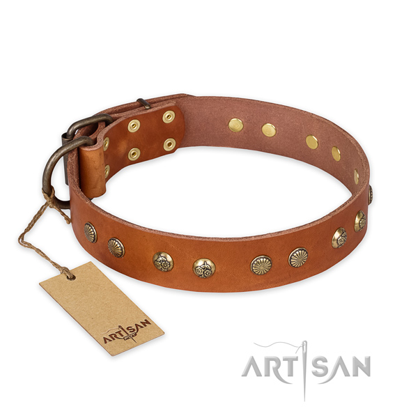 Adjustable natural genuine leather dog collar with reliable buckle