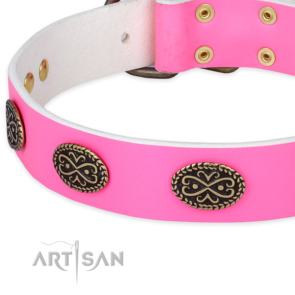 Genuine leather dog collar with decorations for comfortable wearing