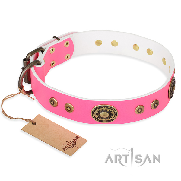 Full grain genuine leather dog collar made of top rate material with reliable D-ring