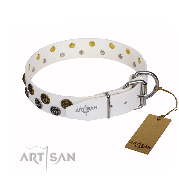 Easy wearing adorned dog collar of durable natural leather